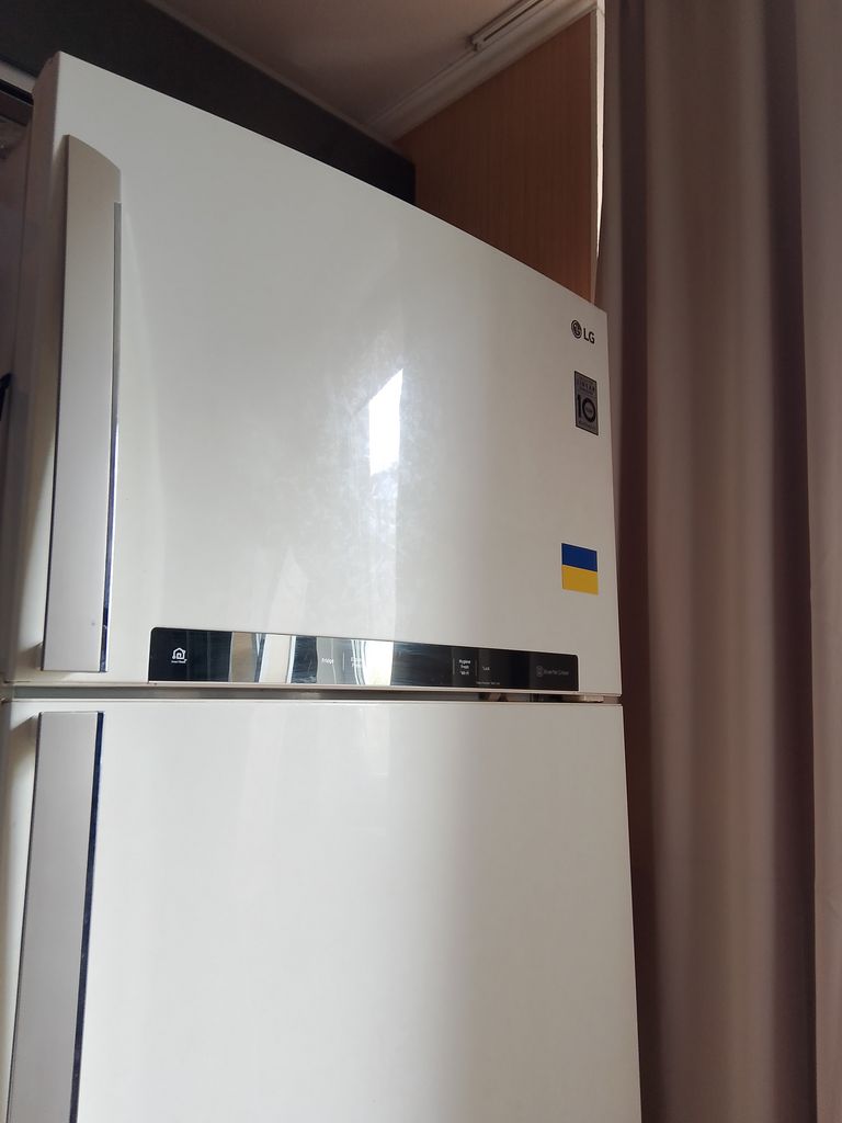 Оголошення LG GN-H702HEHZ Б/У