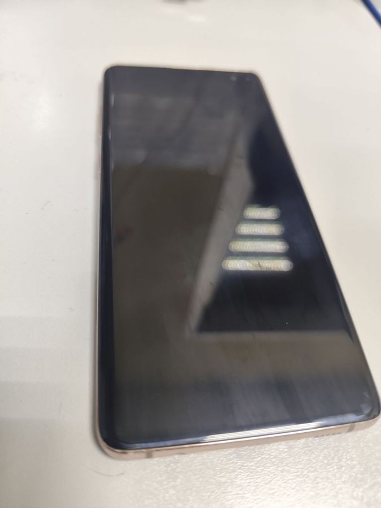 Дешиво Samsung galaxy s10 plus g975f 8/512gb с ломбарда