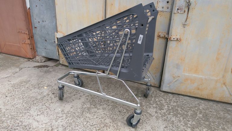 Купити Легкая тачка для дачи Б/У