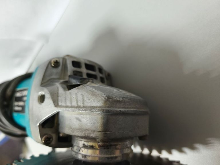 Дешево Angle Grinder 125 mm з ломбарду