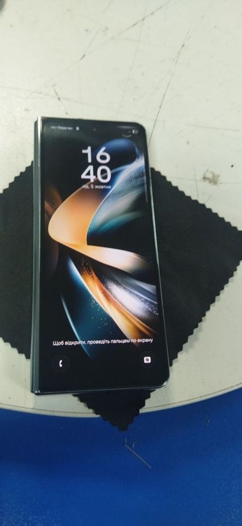 Дешево Samsung galaxy fold4 12/512gb з ломбарду