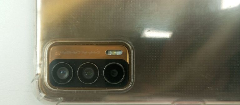 Дешево Realme x7 5g 8/128gb з ломбарду