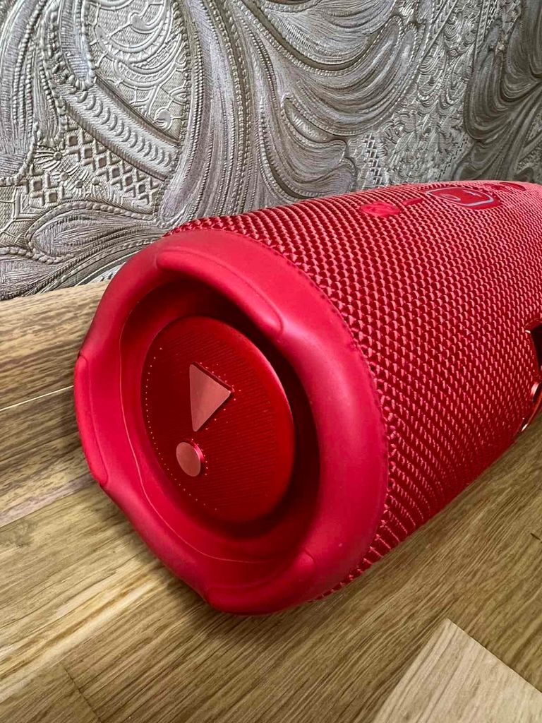 Дешево Jbl Charge 5 Red (JBLCHARGE5RED) з ломбарду