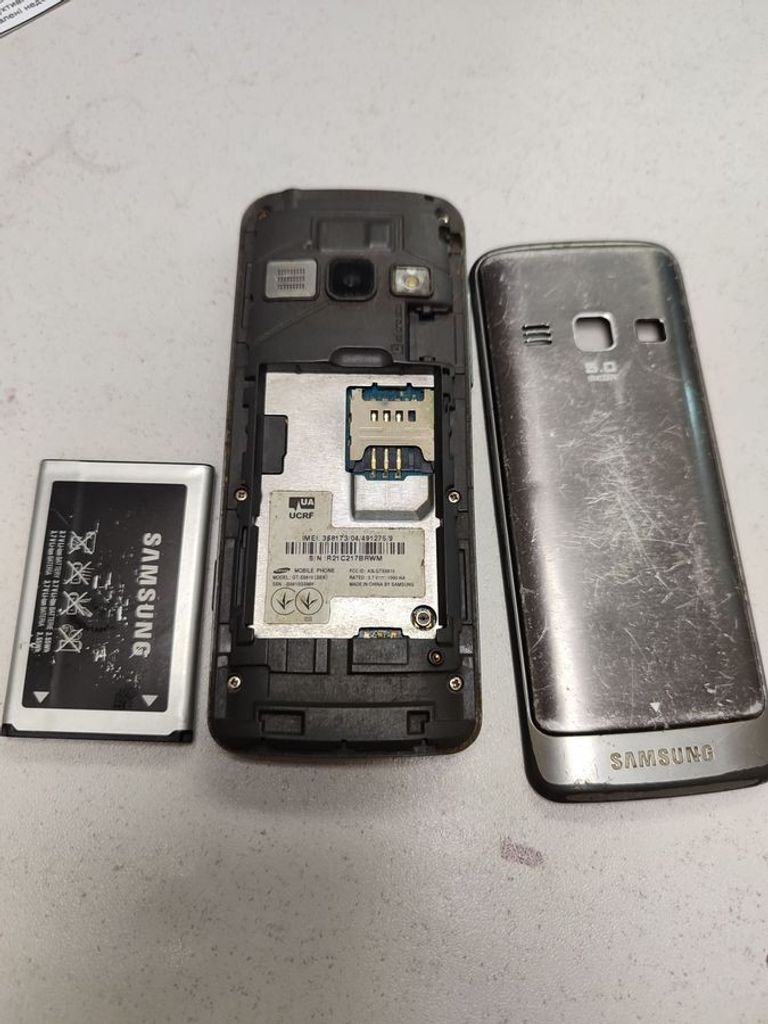 Дешево Samsung s5610 з ломбарду