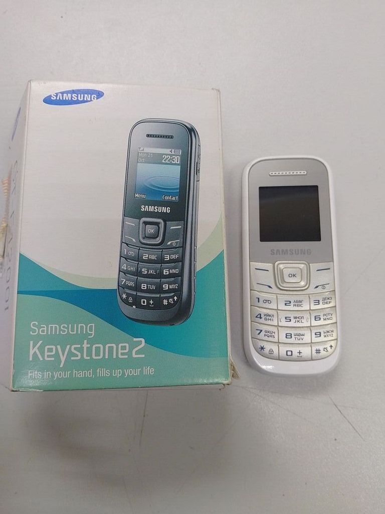 Розпродаж Samsung e1200i, продавець Техноскарб