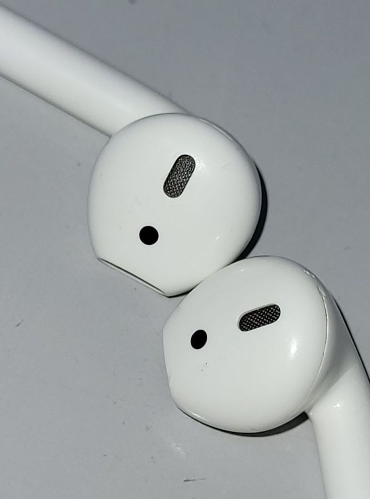 Apple (Копія) airpods 2 gen a1602.a2032+a2031 2019г. Код:01-200777989. Изображение 7