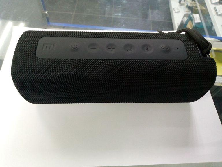 Купить Xiaomi mi portable bluetooth speaker 16w Б/У