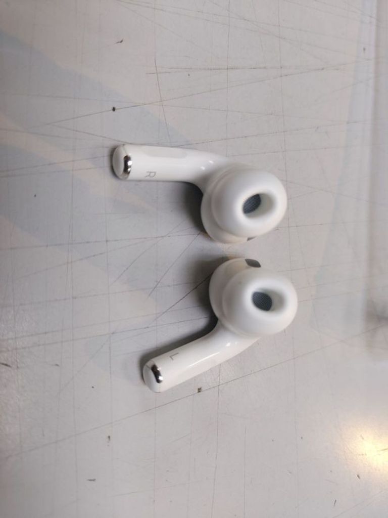 Оголошення Apple airpods pro 2nd generation with magsafe charging case usb-c Б/У
