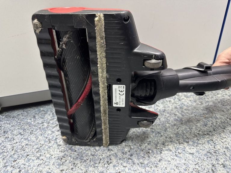 Дешево Bosch Unlimited Gen2 ProAnimal BCS8214ANM з ломбарду