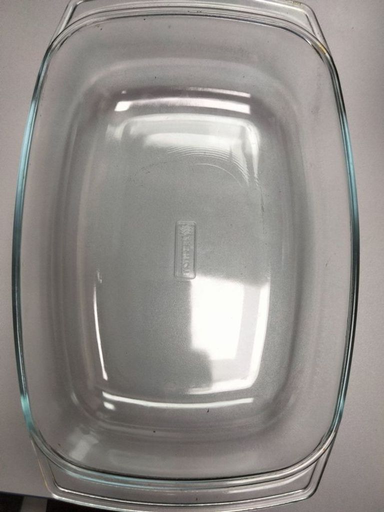 Оголошення Termisil прямокутна 2,3 л Б/У