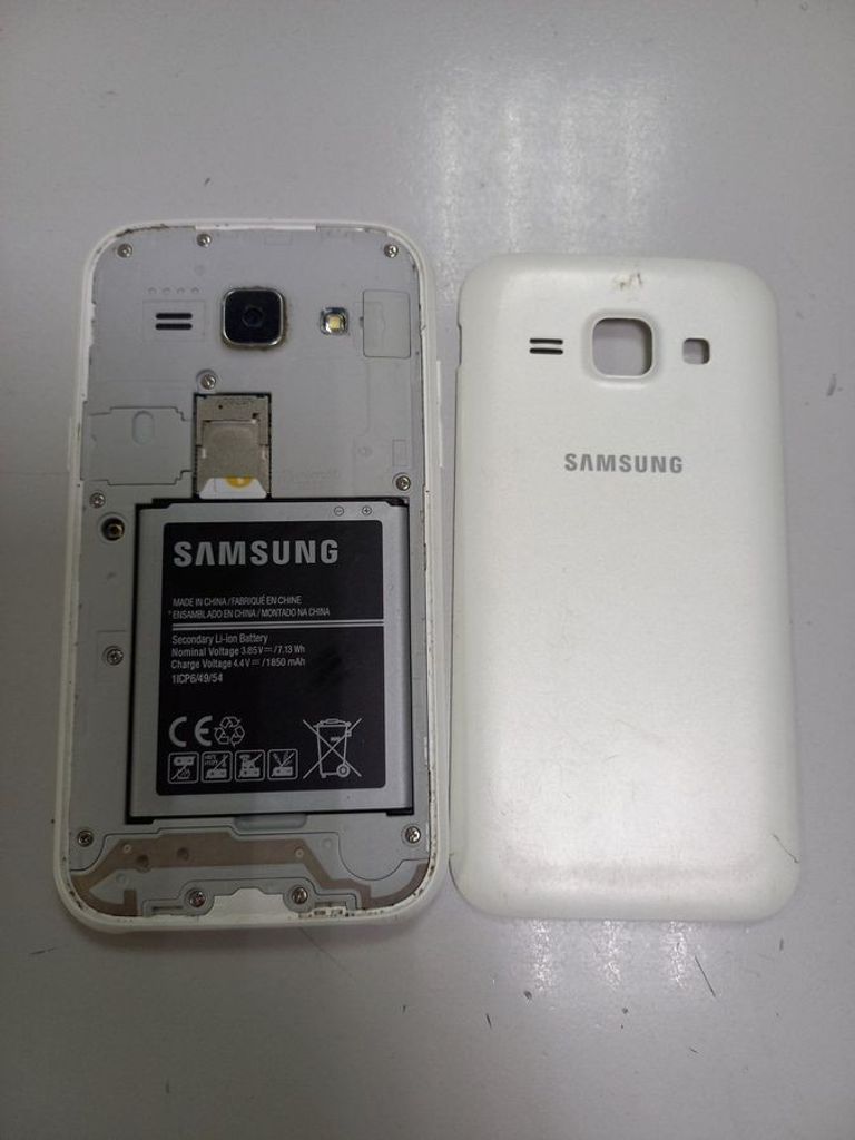 Samsung galaxy j1 Код:01-200809554. Изображение 6