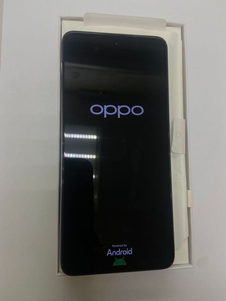 Купить Oppo reno12 f 4g 8/256gb Б/У