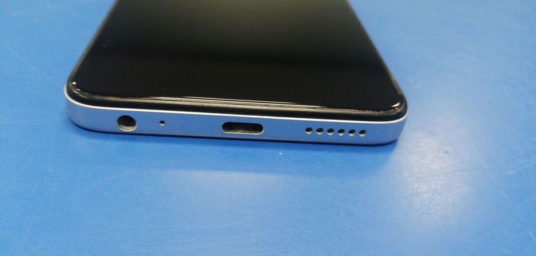 Дешиво Tecno spark 10 ki5q 4/128gb с ломбарда