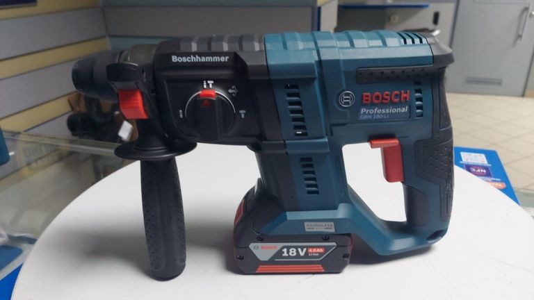 Дешиво Bosch gws 180-li+ gbh 180-li +1акб 2.0 ah+ зп с ломбарда