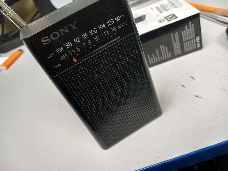 Дешиво Sony ICF-P26 с ломбарда