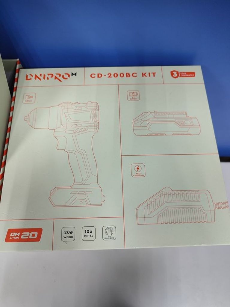 Оголошення Dnipro-M cd-200bc compact 1акб 2ah зп Б/У