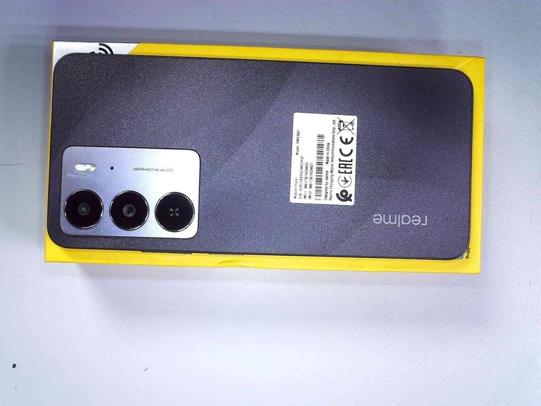 Купити Realme c75 8/256gb Б/У