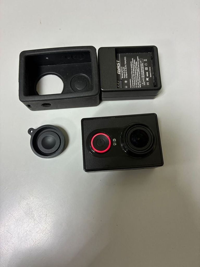 Купить Xiaomi yi action camera Б/У