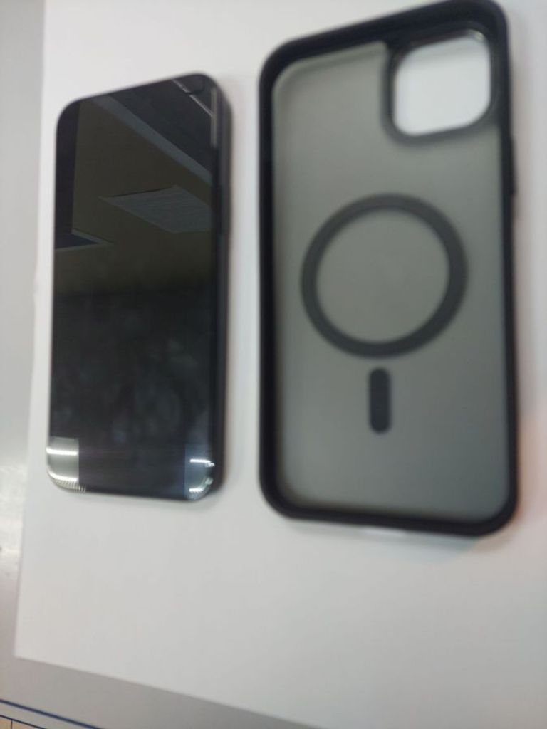 Купити Apple iPhone 15 Plus 128GB Pink Б/У