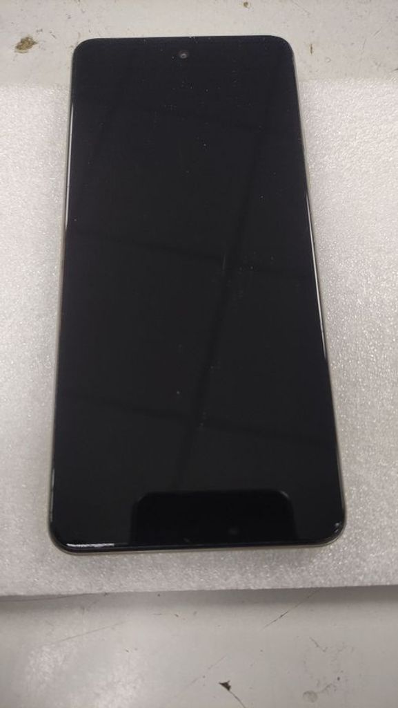 Zte Nubia Music 4/128GB POP Art Код:01-200850942. Изображение 10