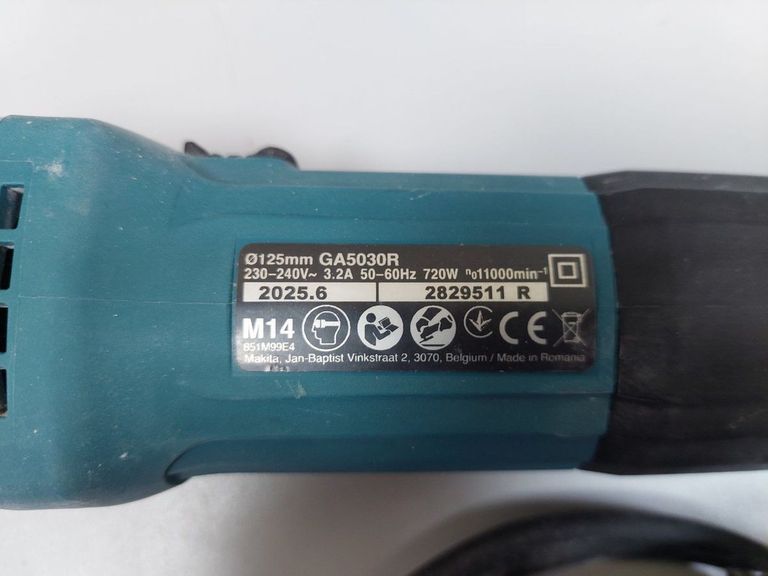 Оголошення Makita GA5030R Б/У