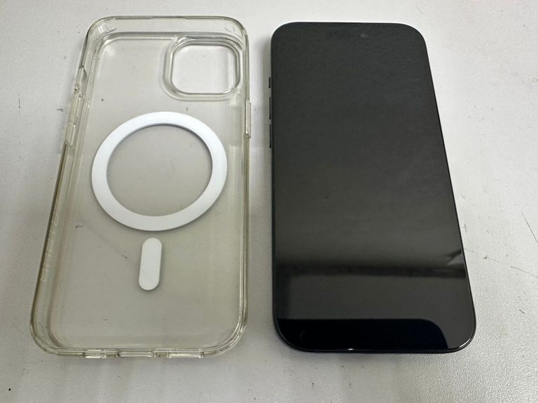 Купити Apple iPhone 15 128GB Green Б/У