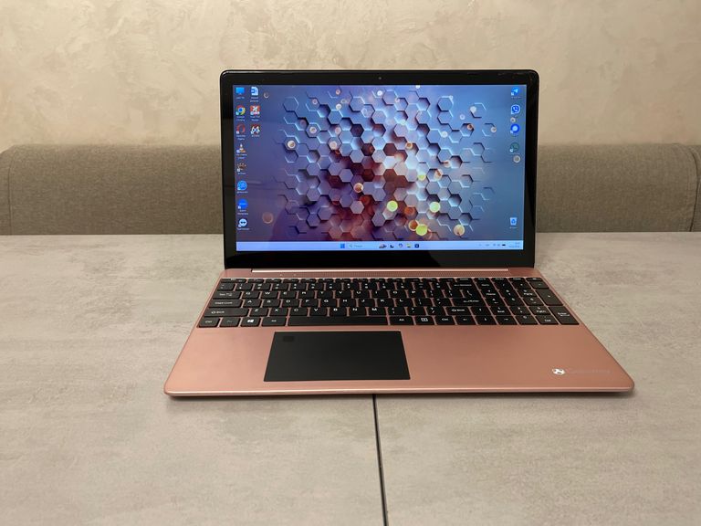 Купити Gateway GWTN156-1RG, 15,6" FHD IPS, i5-1035G1, 16GB, 256GB SSD Б/У