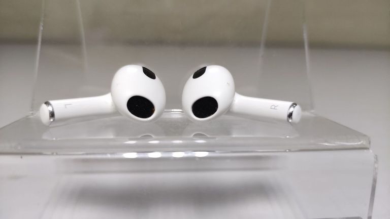 Apple airpods 3rd generation Код:01-200881287. Зображення 6