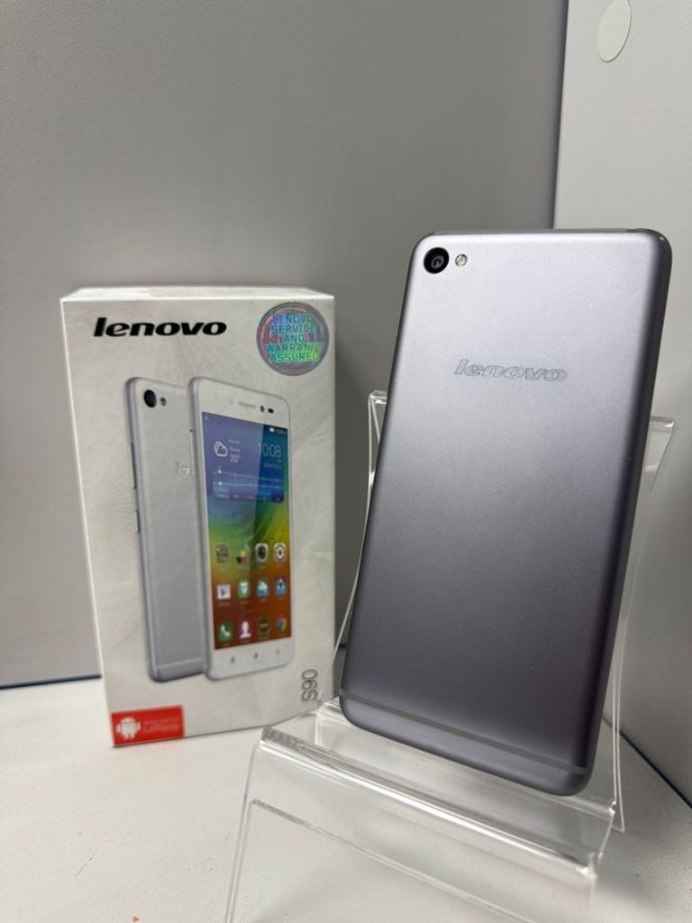 Дешиво Lenovo s90-a 2/32gb с ломбарда