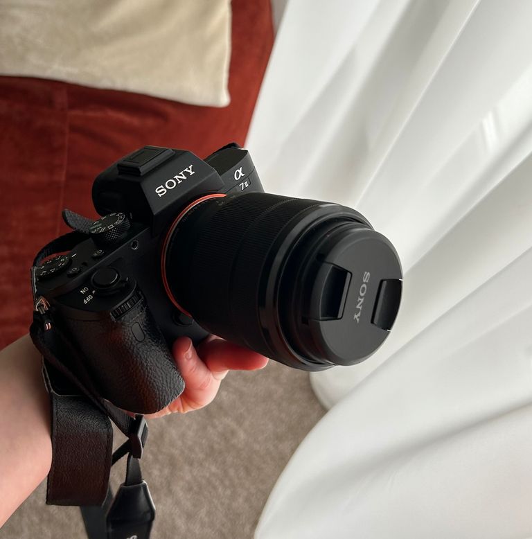 Купить Sony Alpha A7 II body (ILCE7M2B) Б/У