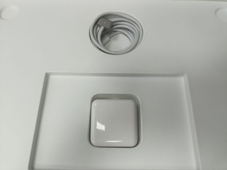 Apple macbook air 15" 2025 Код:01-200886818. Изображение 7