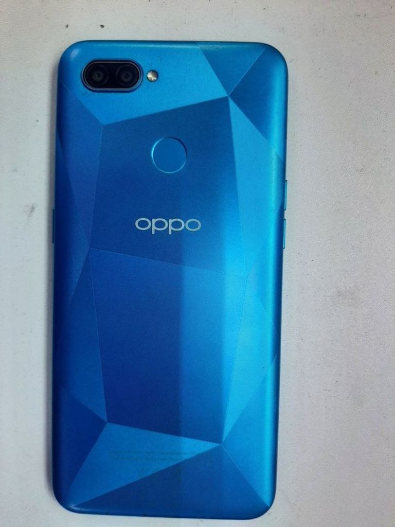 Дешево OPPO A12 3/32GB Blue з ломбарду