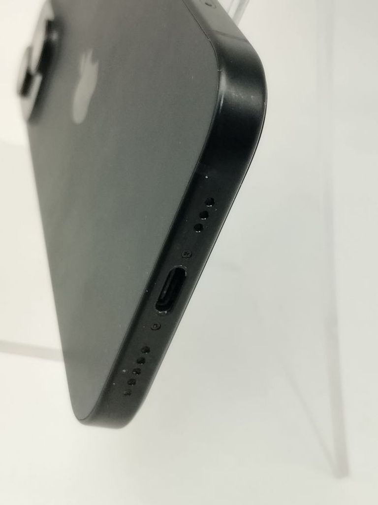 Apple iPhone 15 256GB Green Код:01-200887061. Зображення 6