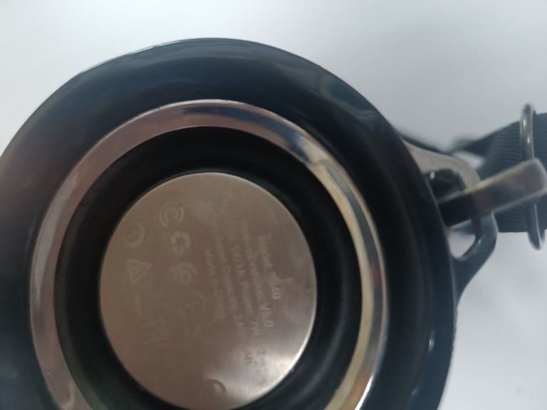 Купить Hoco BS40 Black Б/У