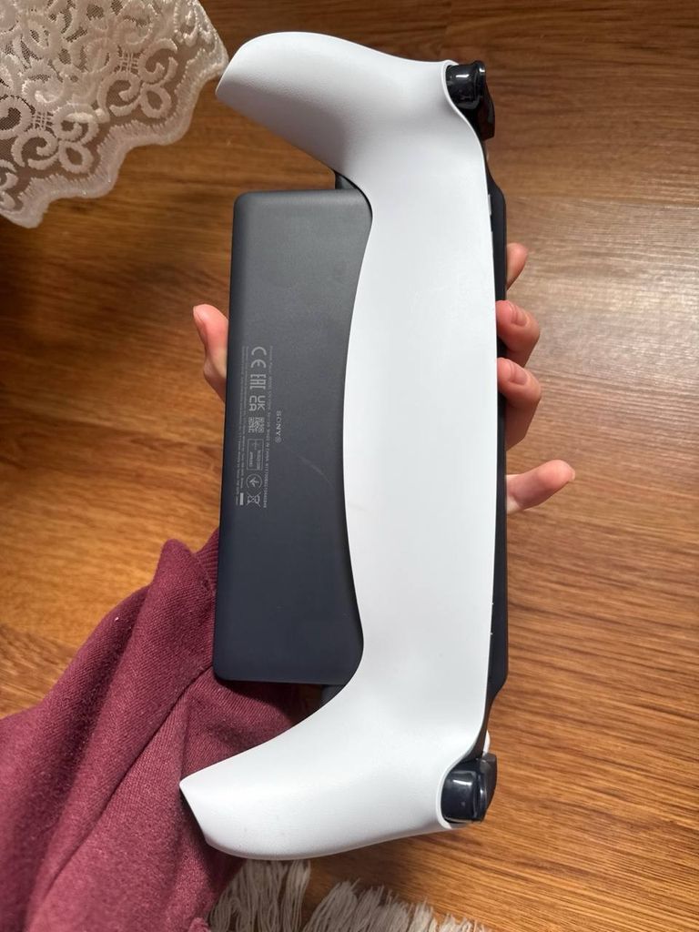 Объявление Sony Playstation Portal Remote Player White (1000042436) Б/У