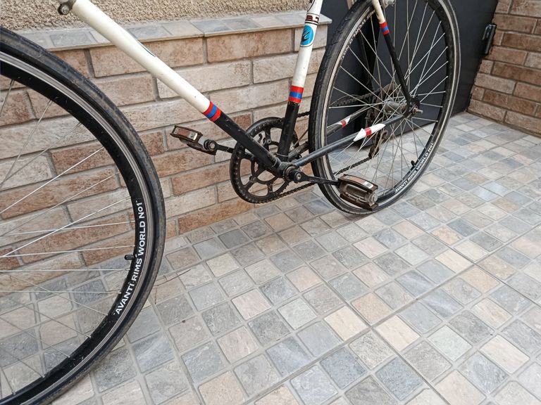 Дешево Хвз Турист 2821WD / рама 54см серый металлик з ломбарду