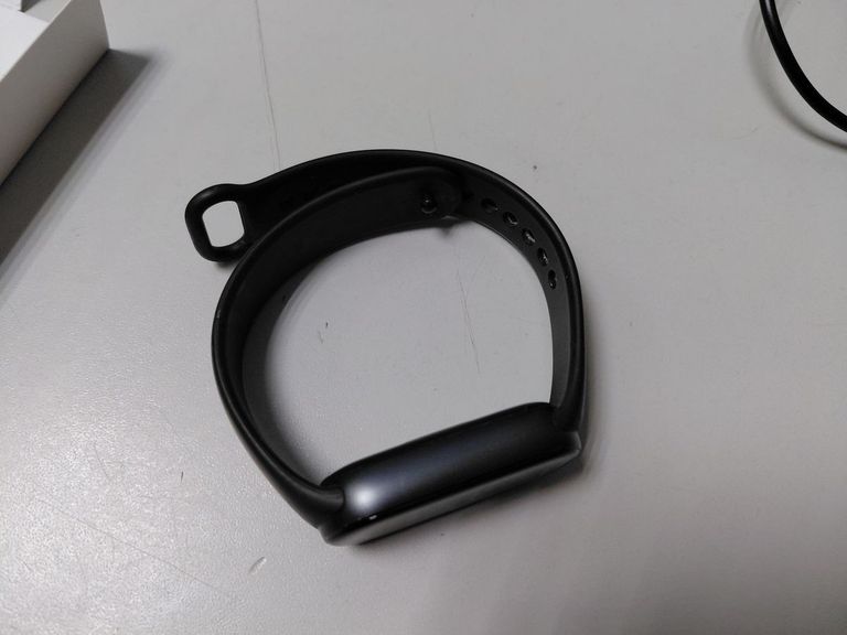 Оголошення Xiaomi smart band 9 Б/У