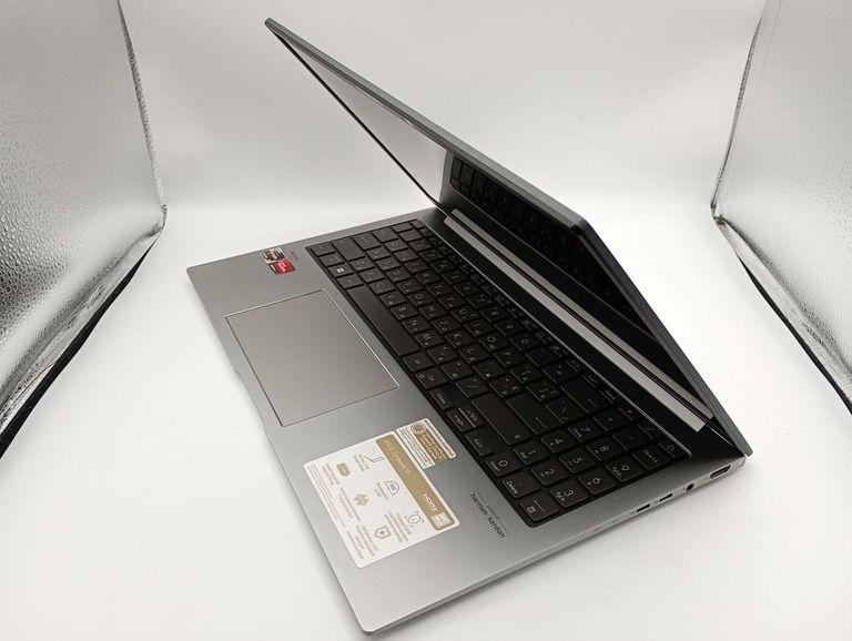 Дешево Asus 15/ryzen 5 7530u ddr4/16gb ddr4/hdd *відсутній/ssd 512 gb/*інтегрована з ломбарду