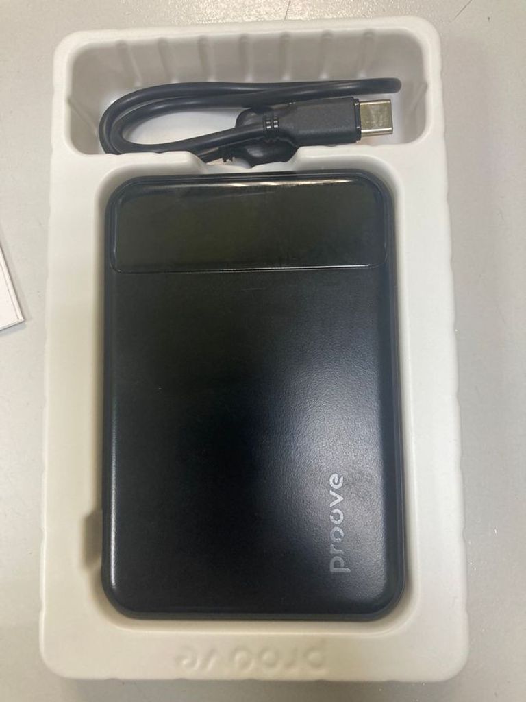 Оголошення Proove Hoodman Magnetic 10000mAh 20W Gray Б/У