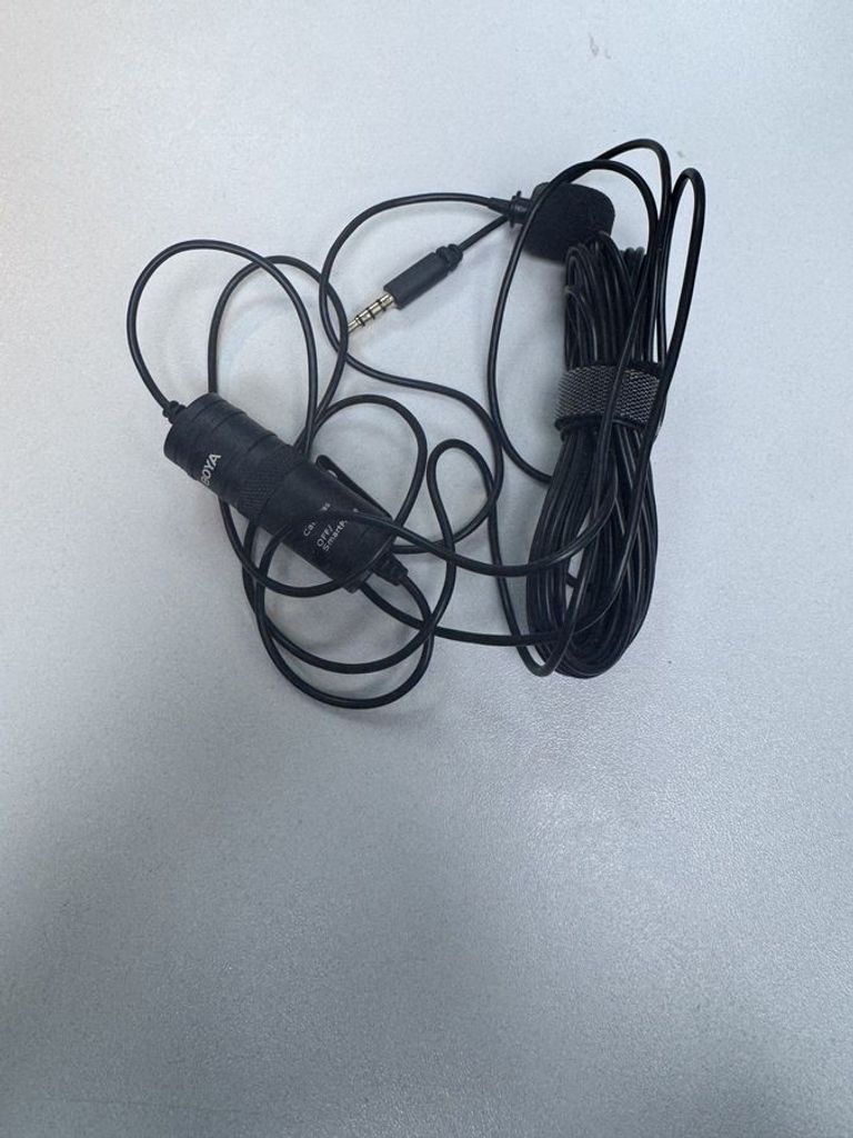 Дешиво Boya BY-M1 с ломбарда