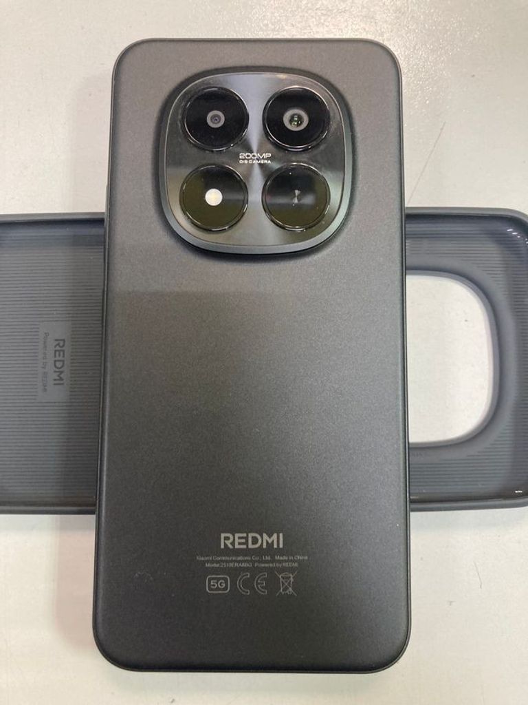 Дешево Xiaomi Redmi Note 15 Pro+ 8/256GB Mocha Brown з ломбарду