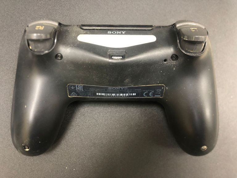 Дешиво Sony playstation slim 4 1tb 2 геймпади с ломбарда