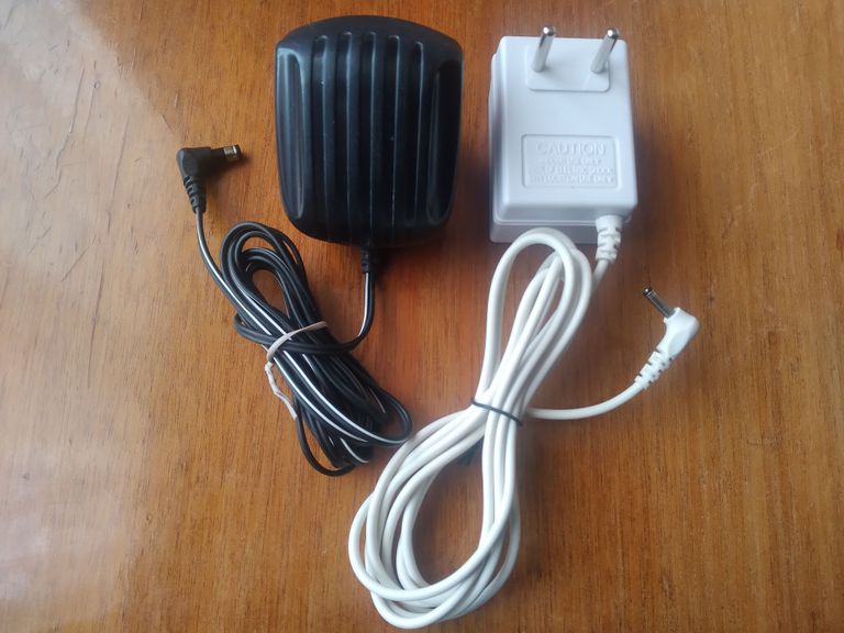 Купити DVE AC adaptor model №: DVR-1280ACUP-4818 Б/У