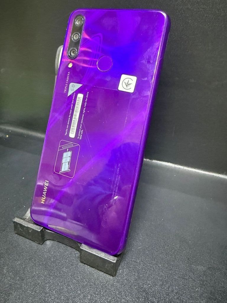 Купити Motorola moto e13 8/128gb xt2345-3 Б/У