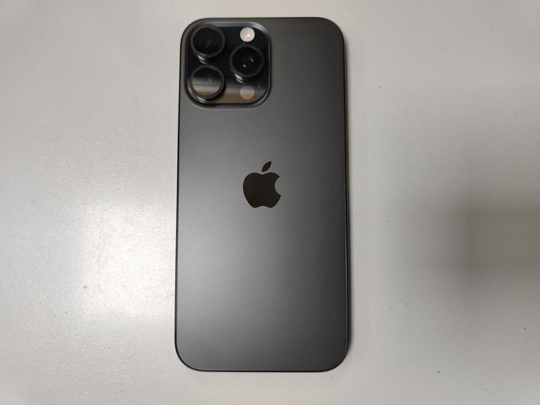Купить Apple iphone 16 pro max 256gb Б/У