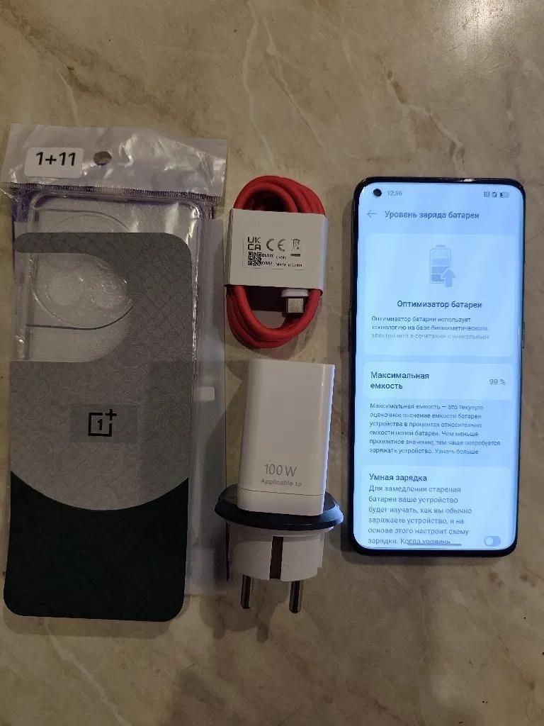 Дешево One plus 11 16/512 з ломбарду