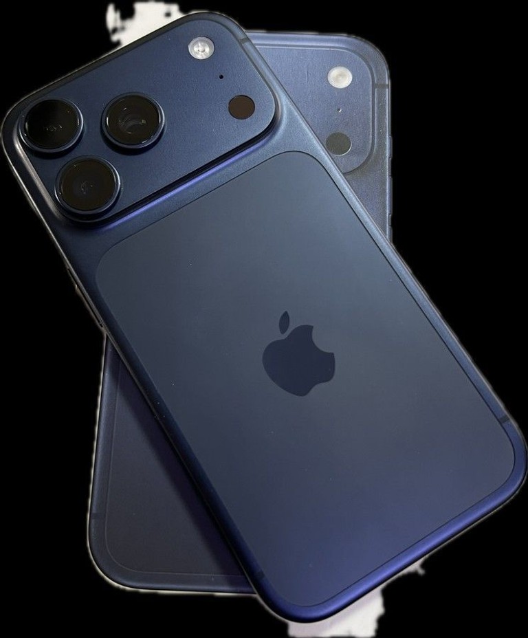 Купить Apple iPhone 17 Pro 256GB Deep Blue (MG8J4) Б/У
