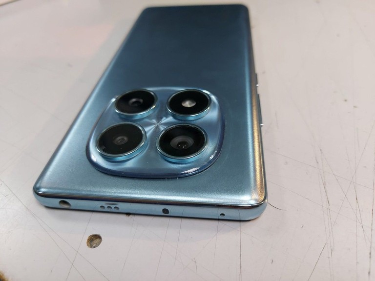 Купити Xiaomi redmi note 14 pro 8/256gb Б/У