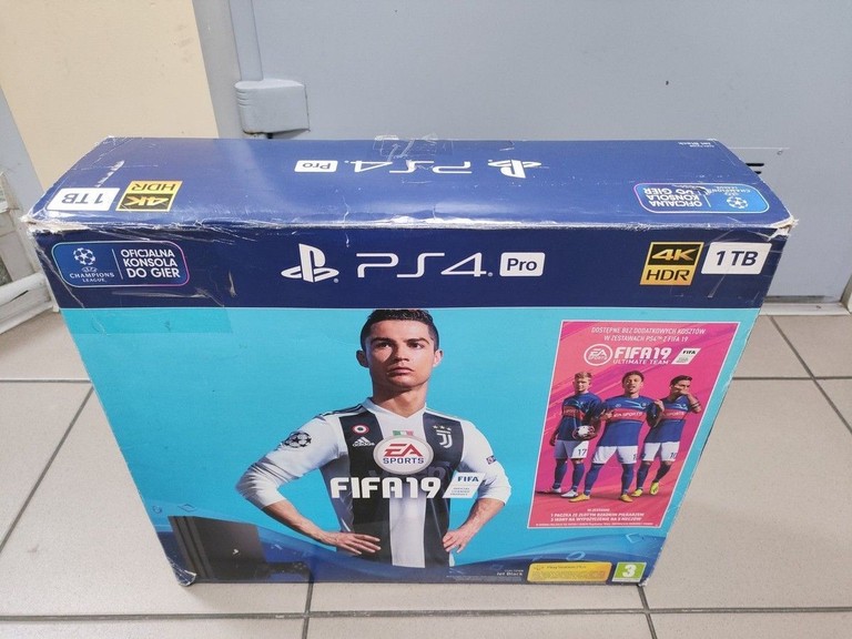 Дешево Sony playstation 4 pro 1tb з ломбарду
