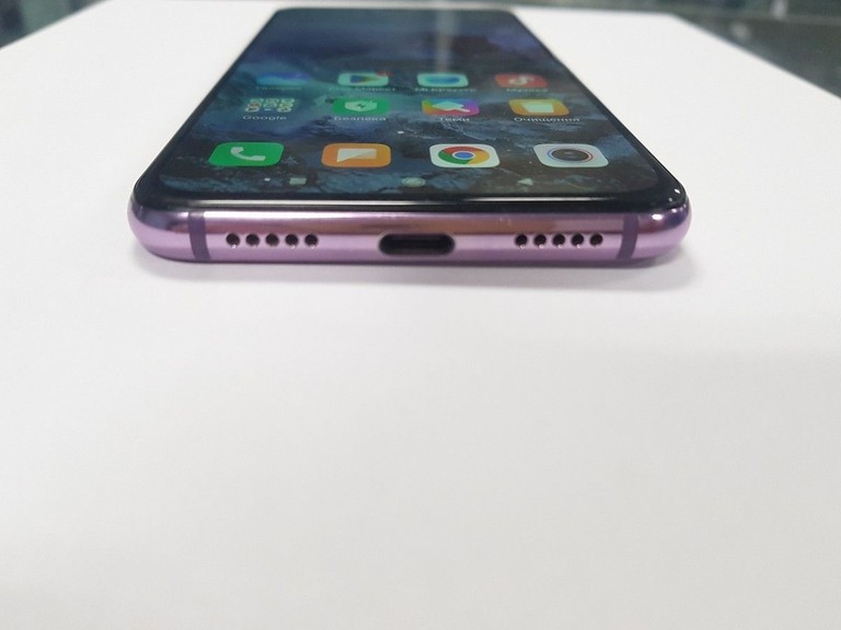 Дешево Xiaomi Mi 9 SE 6/128GB Blue з ломбарду